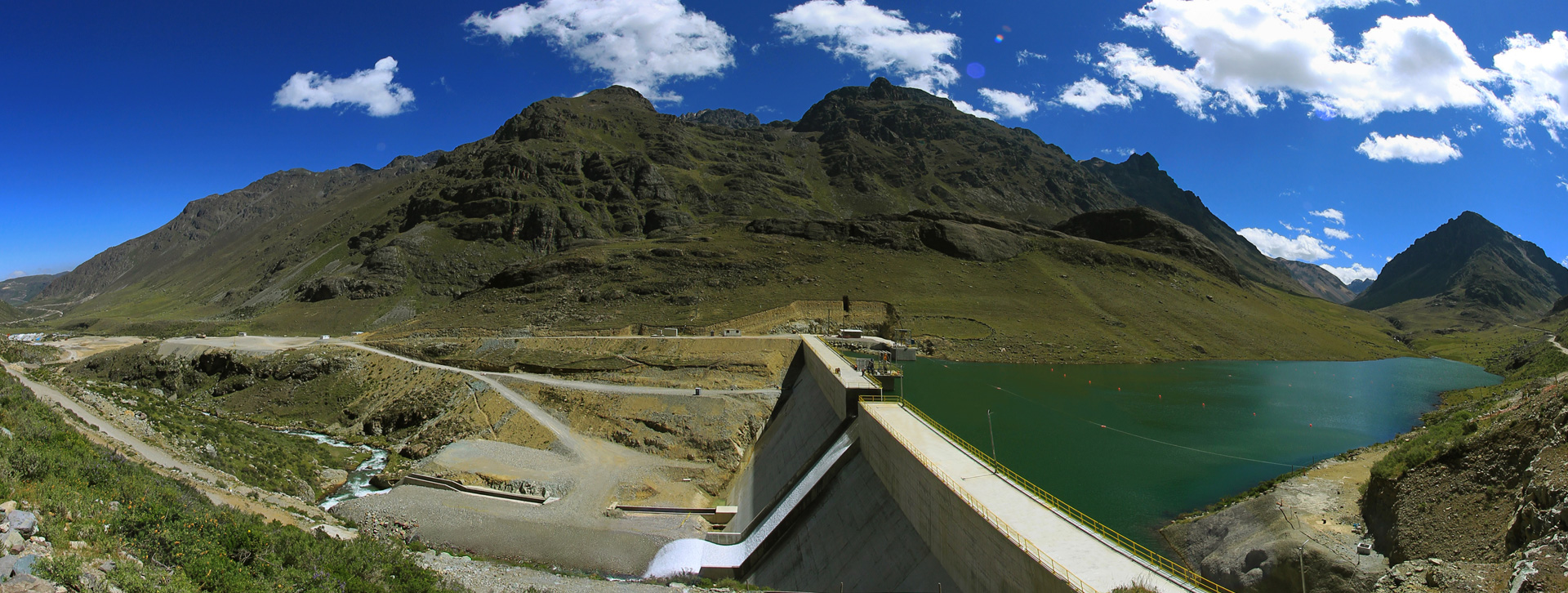 Vial y Vives - DSD, Central Hidroeléctrica Huanza en Huarochirí Lima