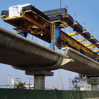 Vial y Vives - Construcción de la Línea 4 del Metro de Santiago una de las siete líneas que conforman actualmente la red del Metro de Santiago en la capital de Chile
