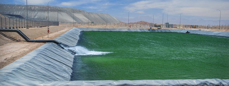 Vial y Vives - DSD, obras civiles y montaje electromecánico área espesamiento y relaves para la división Ministro Hales de Codelco