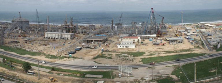 Vial y Vives - Complejo Petroquímico Morón en Venezuela